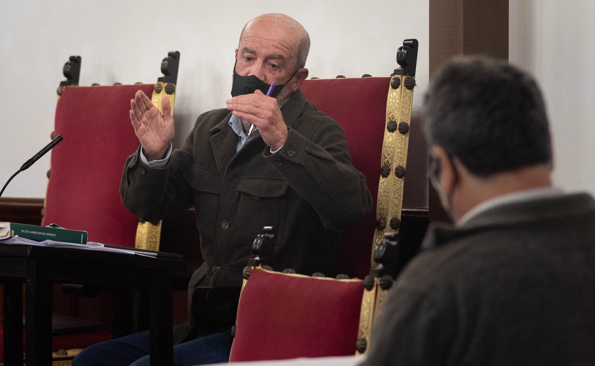 Pleno del Ayuntamiento de La Laguna correspondiente al mes de abril