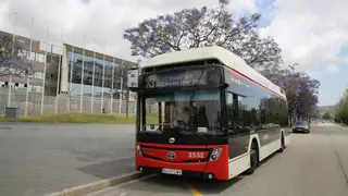 El nuevo bus X3 que emula la futura L2 en Montjuïc duplica los pasajeros de su predecesor