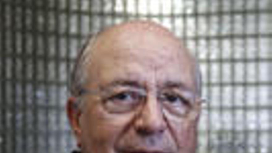 A Cristiano le protegen árbitro y Comité
