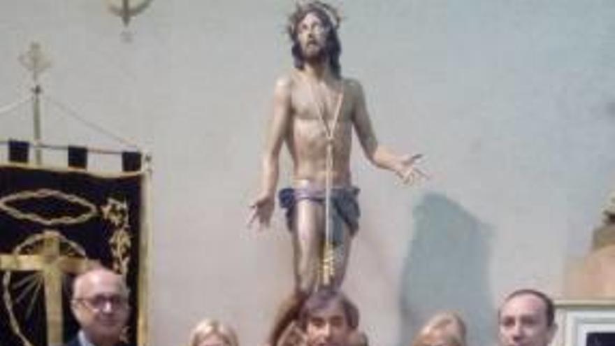 La cofradía del Cristo del Perdón no se rinde