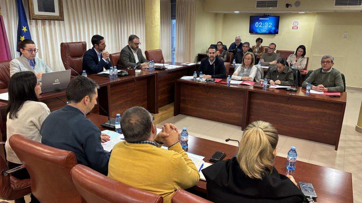 Un momento del Pleno celebrado en Águilas.