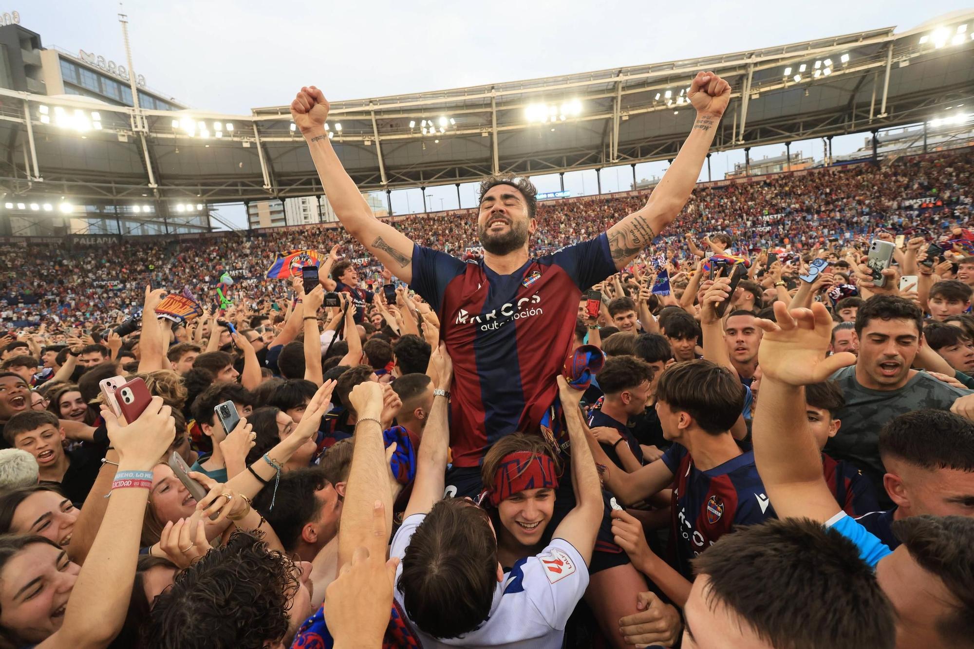 Las mejores imágenes de la celebración del Levante en el Ciutat