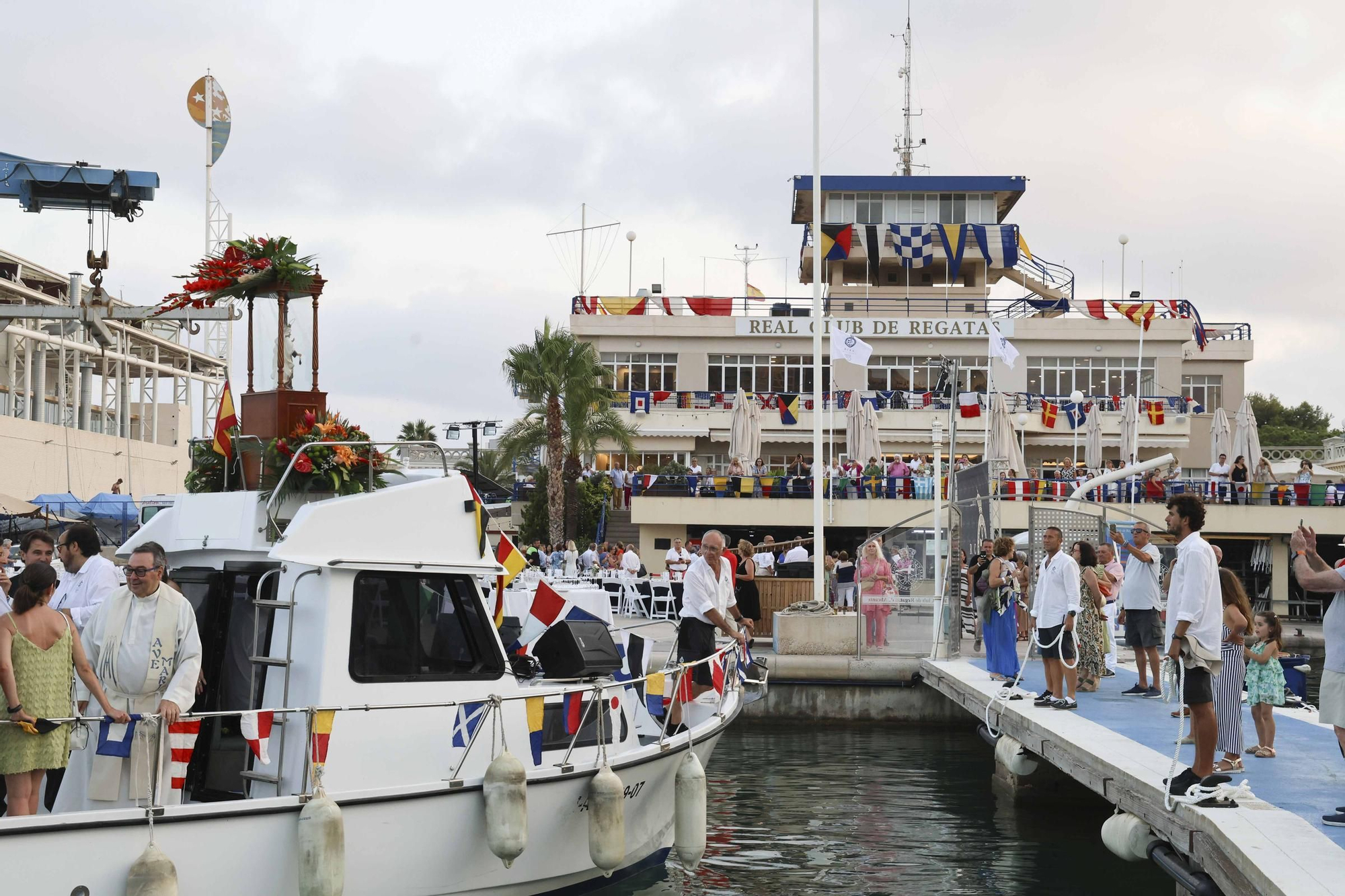 Así ha celebrado el Real Club de Regatas de Alicante la procesión de la Virgen del Carmen