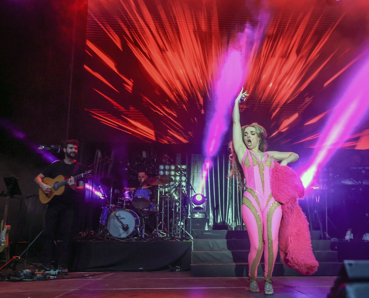 Melody regresa a los escenarios en la Feria de Antequera