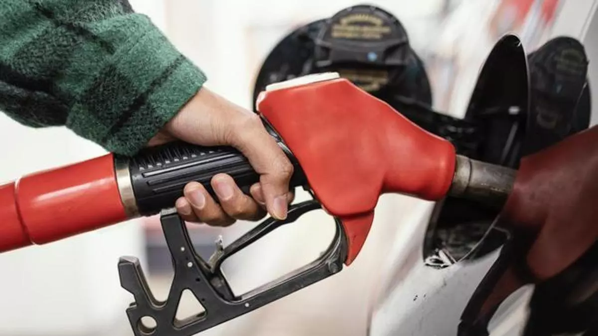 ¿Cómo tienes que actuar si te quedas sin gasolina?