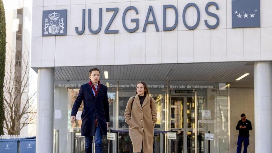 El caso contra Errejón sigue adelante pese a la renuncia de Mouliaá: el juez le cita el martes para comunicarle la apertura de juicio