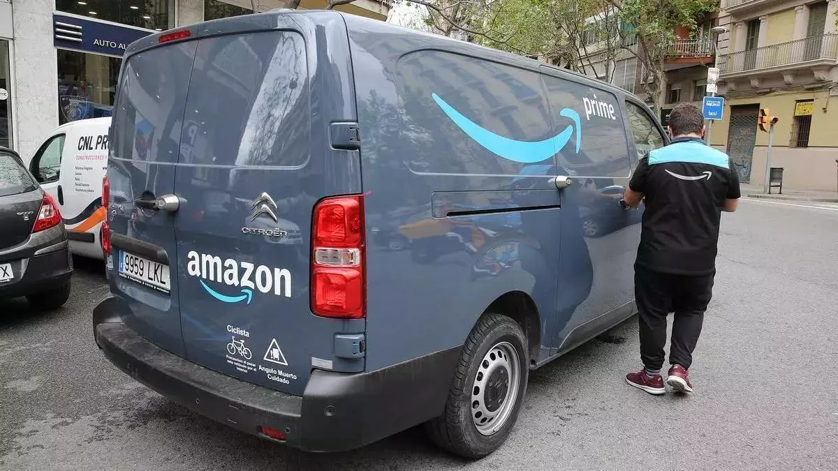 La nueva estafa que corre entre los ciberdelincuentes: recibir un paquete de Amazon sin pedirlo