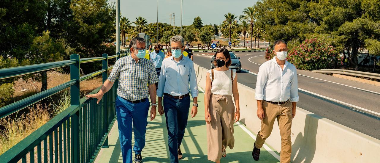 Arcadi España visita San Antonio de Benagéber