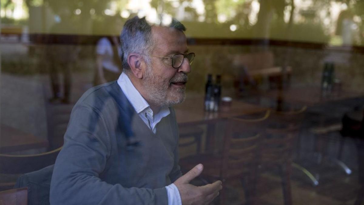 Lluís Canut, durante la entrevista realizada en el restaurante Sant Joan