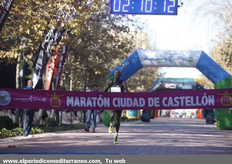 GALERÍA DE FOTOS -- Maratón Meta 14.00-14.15