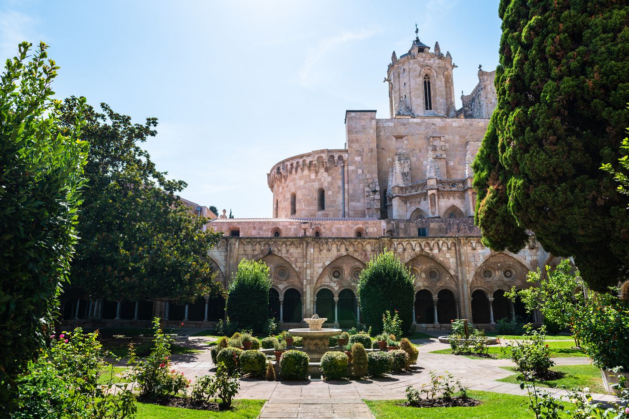 Imagen del claustro de la Catedral de Tarragona.