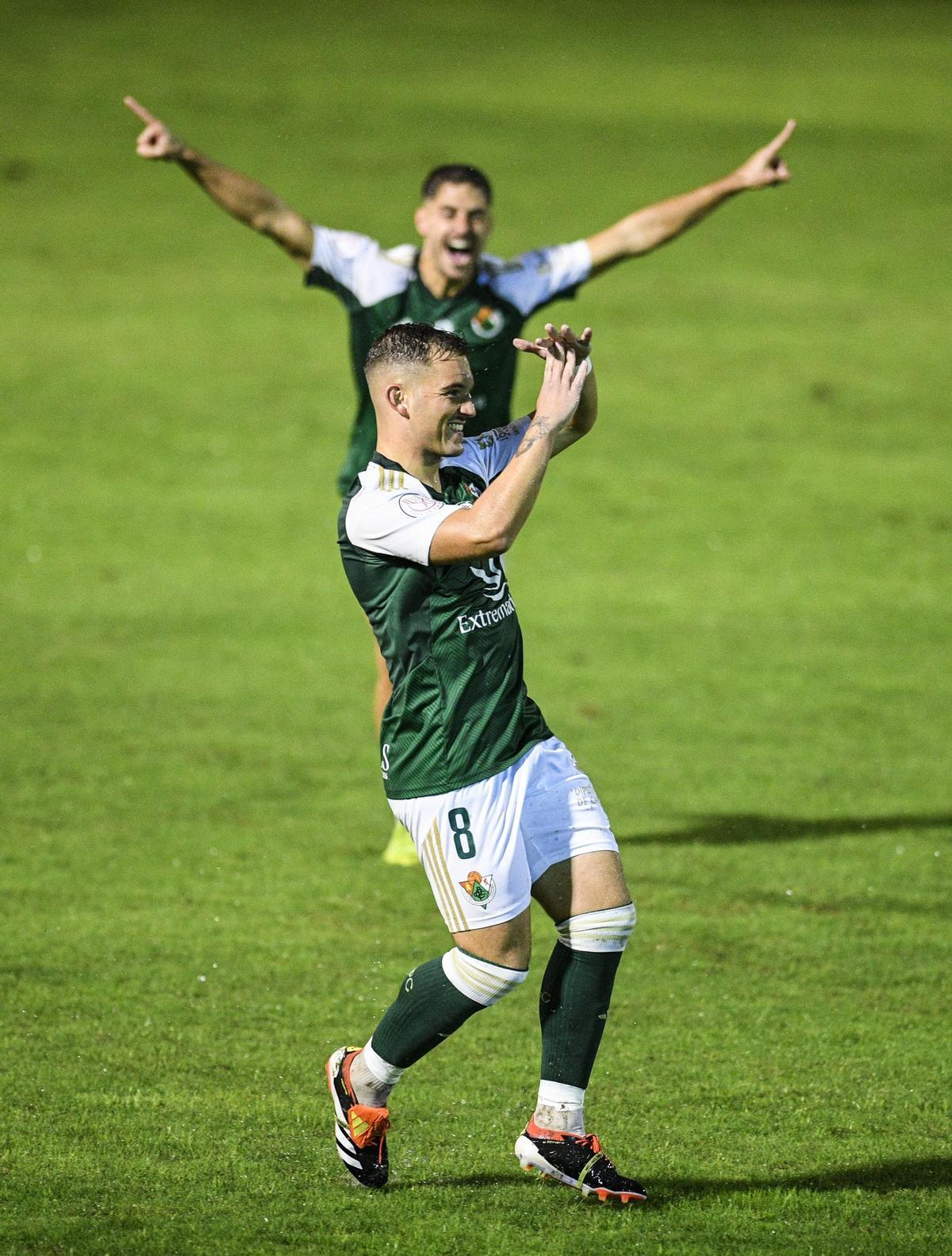 La victoria del Cacereño, en imágenes