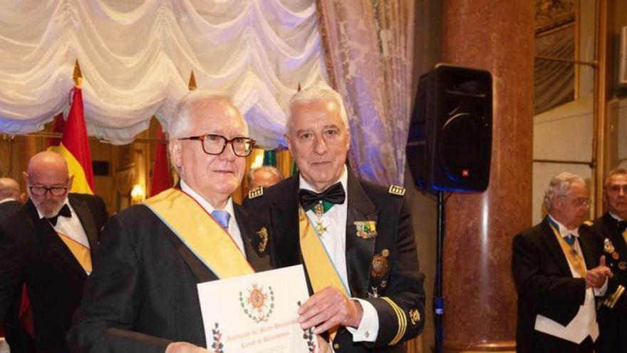 Sabino González Fernández, Gran Cruz al Mérito Humanitario