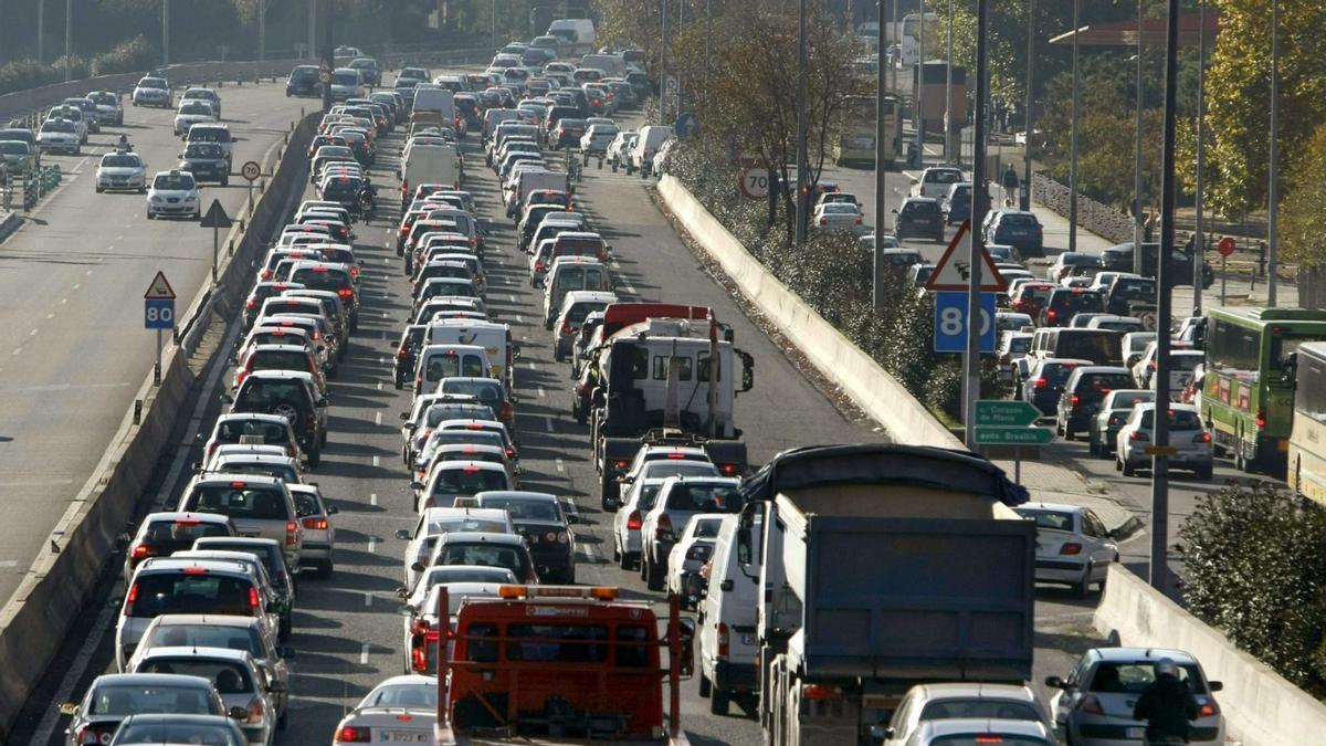 ESTACIONES CONTAMINACIÓN | Trampas contra la polución: tres de cada cuatro medidores urbanos en España están mal ubicados