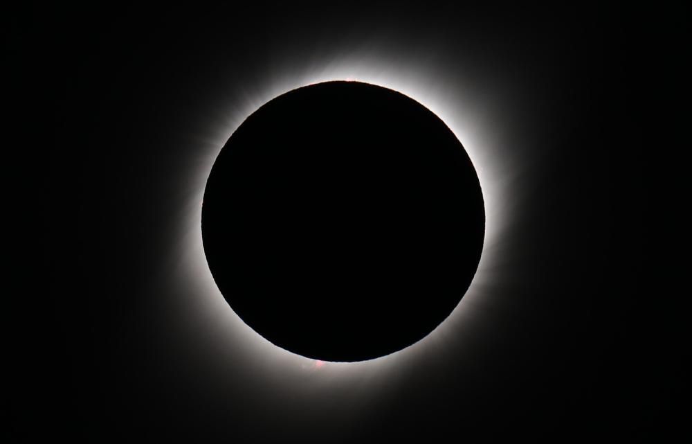 Así se ha visto el eclipse solar total en Sudaméri