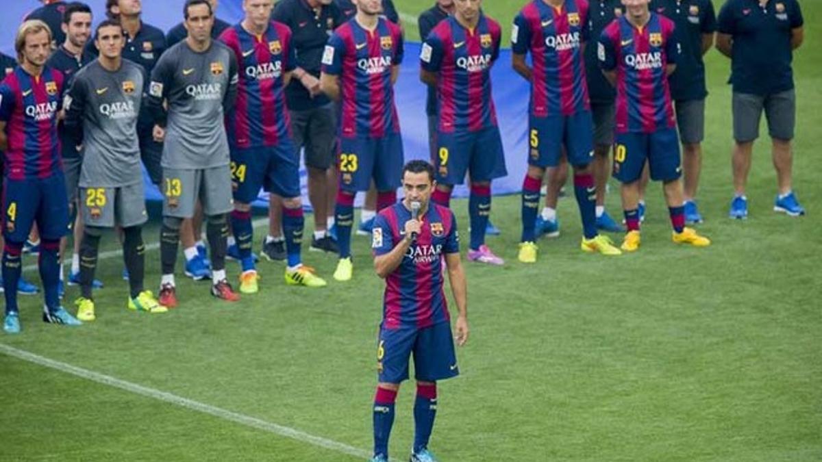 Xavi tomó la palabra en la presentación del Barça 2014-15