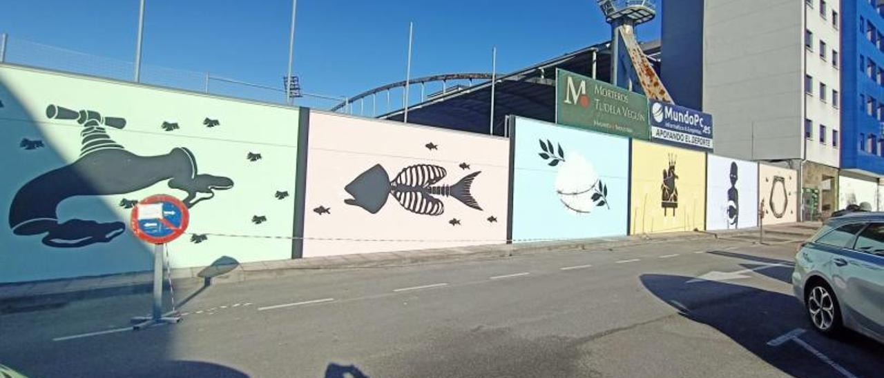 El mural elaborado por Goyo Rodríguez en el lateral del estadio de fútbol de Ganzábal.