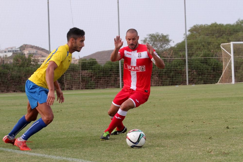 Partido de fútbol amistoso entre FC Cartagena y Mar Menor