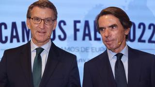 Feijóo, con Aznar, en una conferencia en FAES