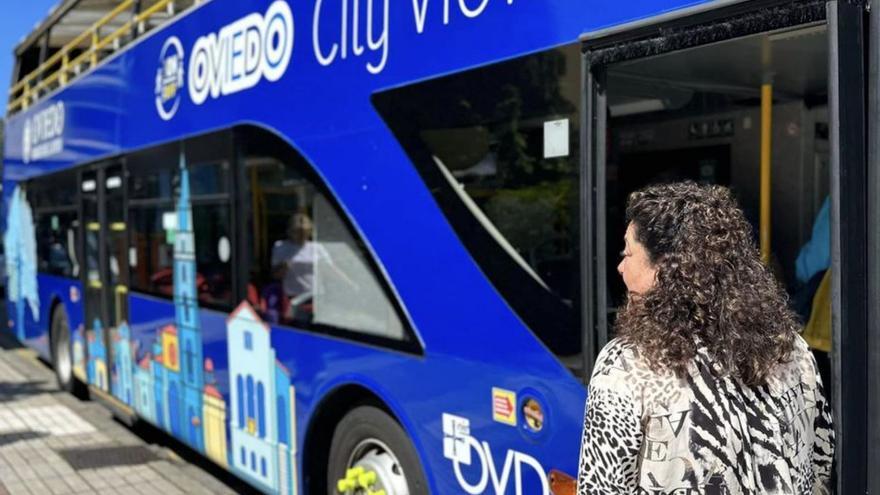 Los buses turísticos inician el tour de verano
