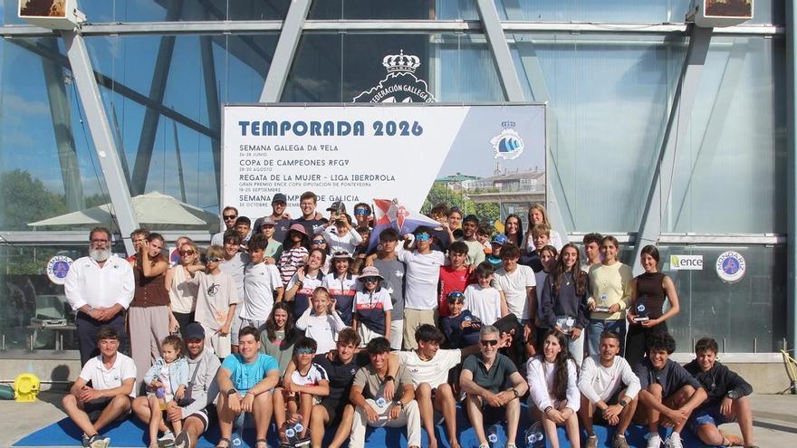 El Real Club Náutico de Vigo levantó en Vilagarcía la Copa Galicia de clubes