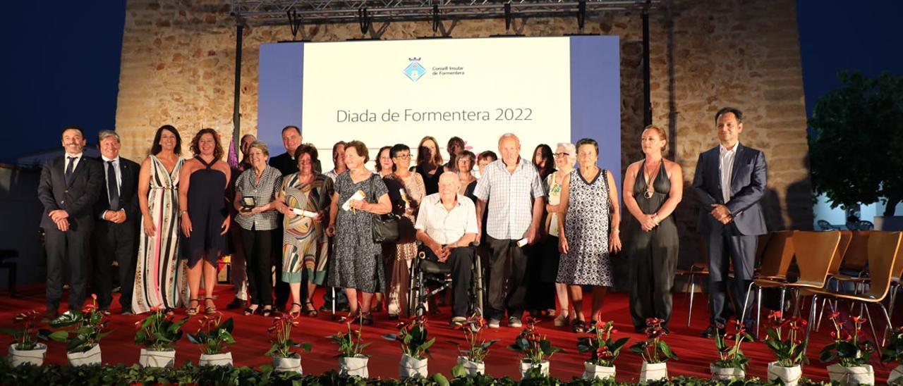 Premios Sant Jaume en Formentera para la librería Tur Ferrer, Can Platé y Marià Castelló