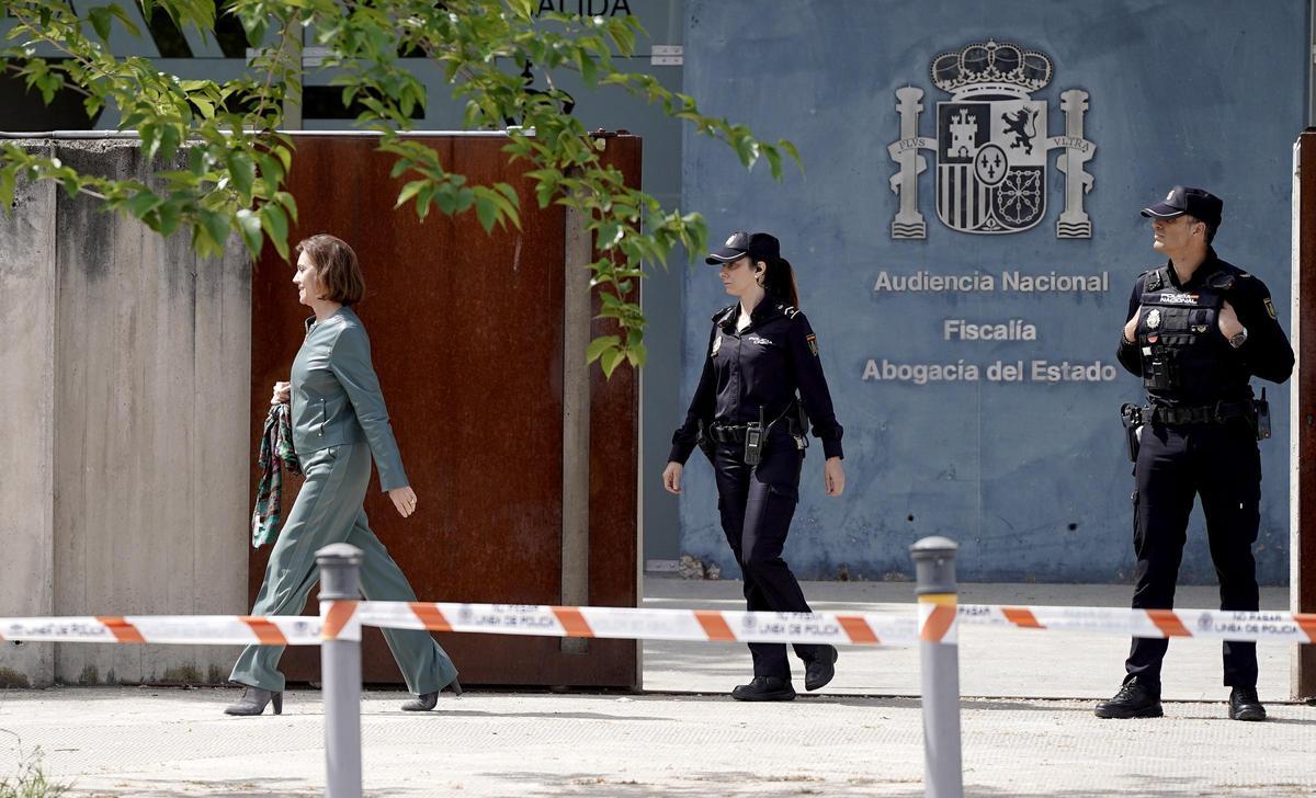 María Dolores de Cospedal, a la salida de la Audiencia Nacional, donde ha declarado por el caso Kitchen.