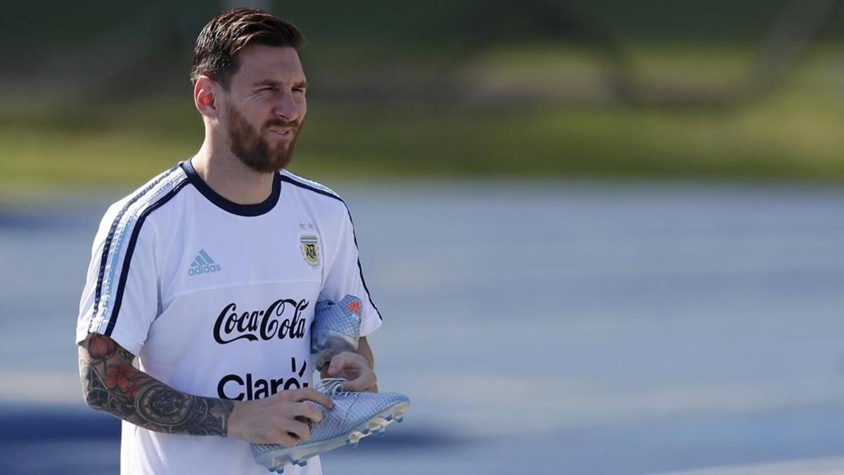 Messi, durante un entrenamiento de Argentina en Houston para preparar la final ante Chile.