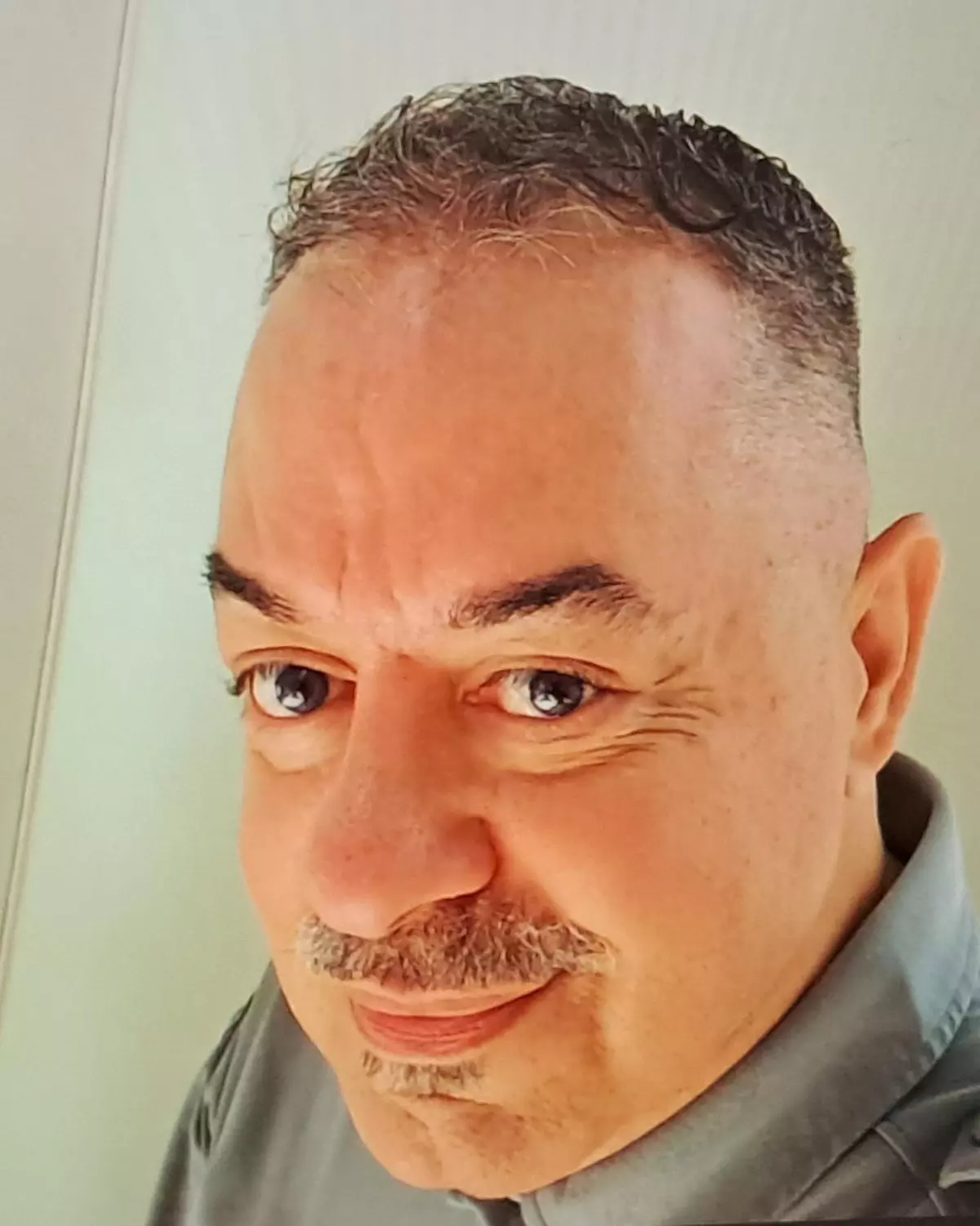 Intervención de un vigilante en una clínica de Palma: «Le quité el cuchillo y dijo: volveré con otro más grande»