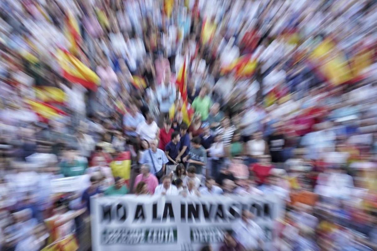 Manifestación con motivo del Día de Ceuta en Valladolid