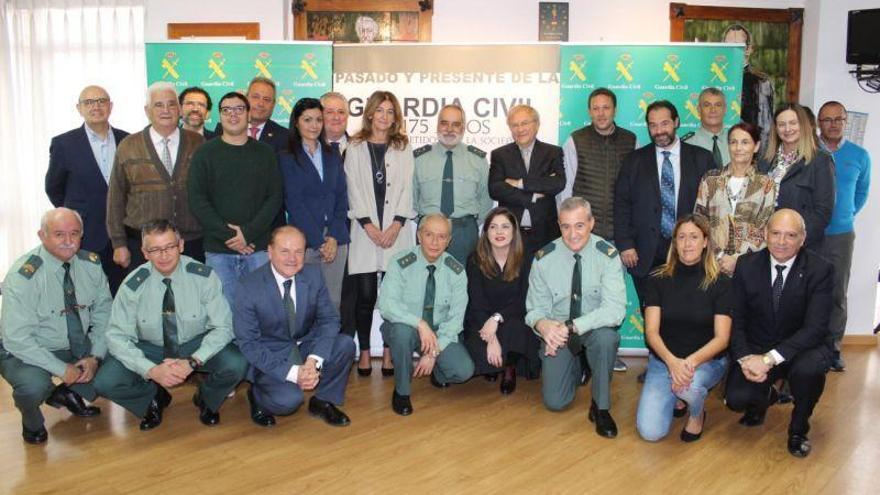 La Guardia Civil dona las recaudaciones obtenidas ATADES, ACIME y Hermandad del Refugio