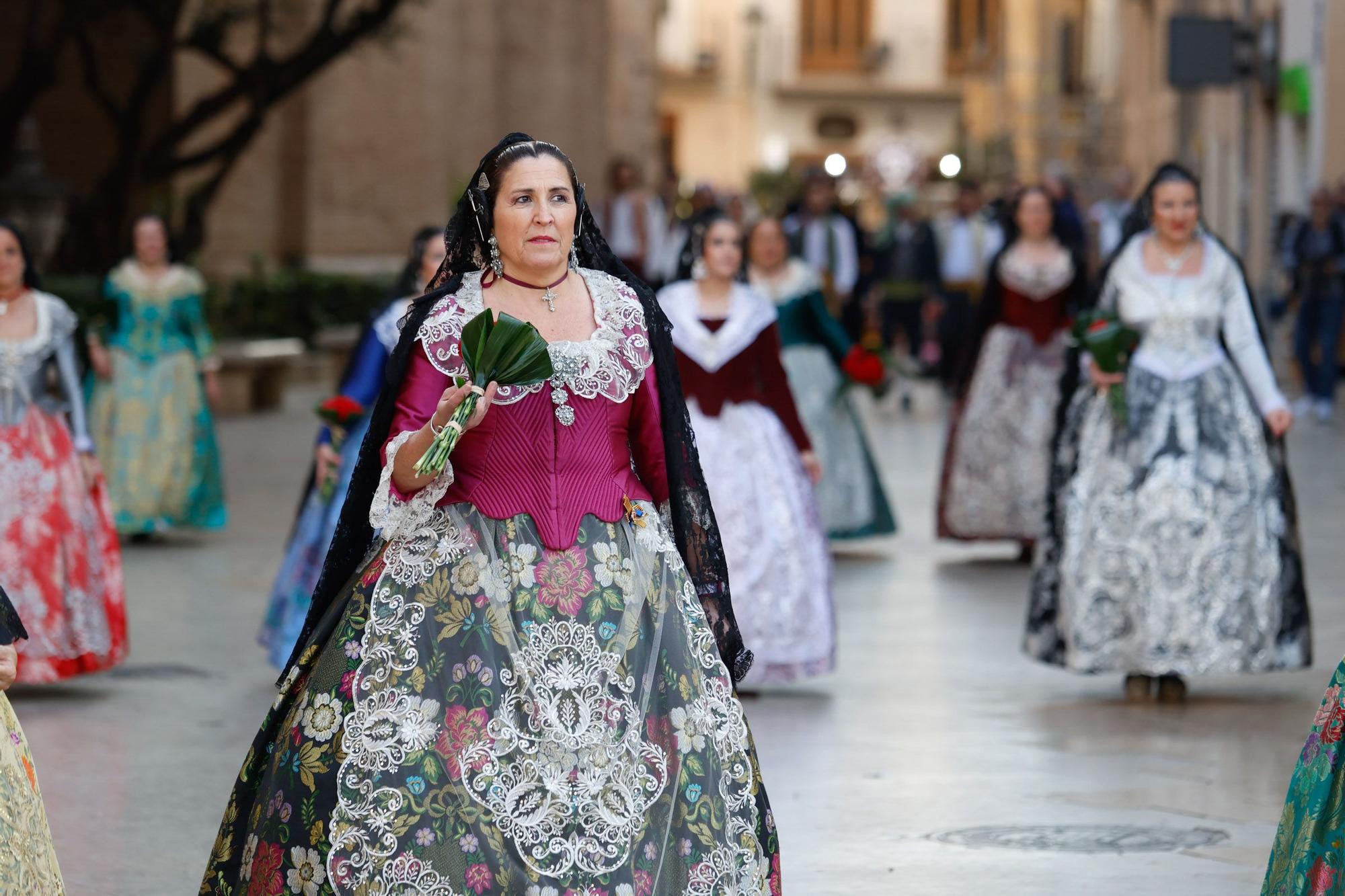 Búscate en el primer día de la Ofrenda en la calle San Vicente entre las 17:00 y las 18:00