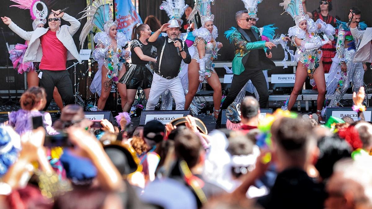 Carnaval de Día de Santa Cruz de Tenerife del Sábado de Piñata