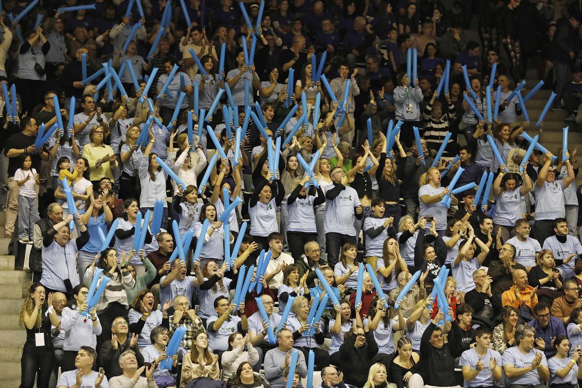 Les fotos de la primera semifinal del campionat de Catalunya de grups de xou a Fontajau