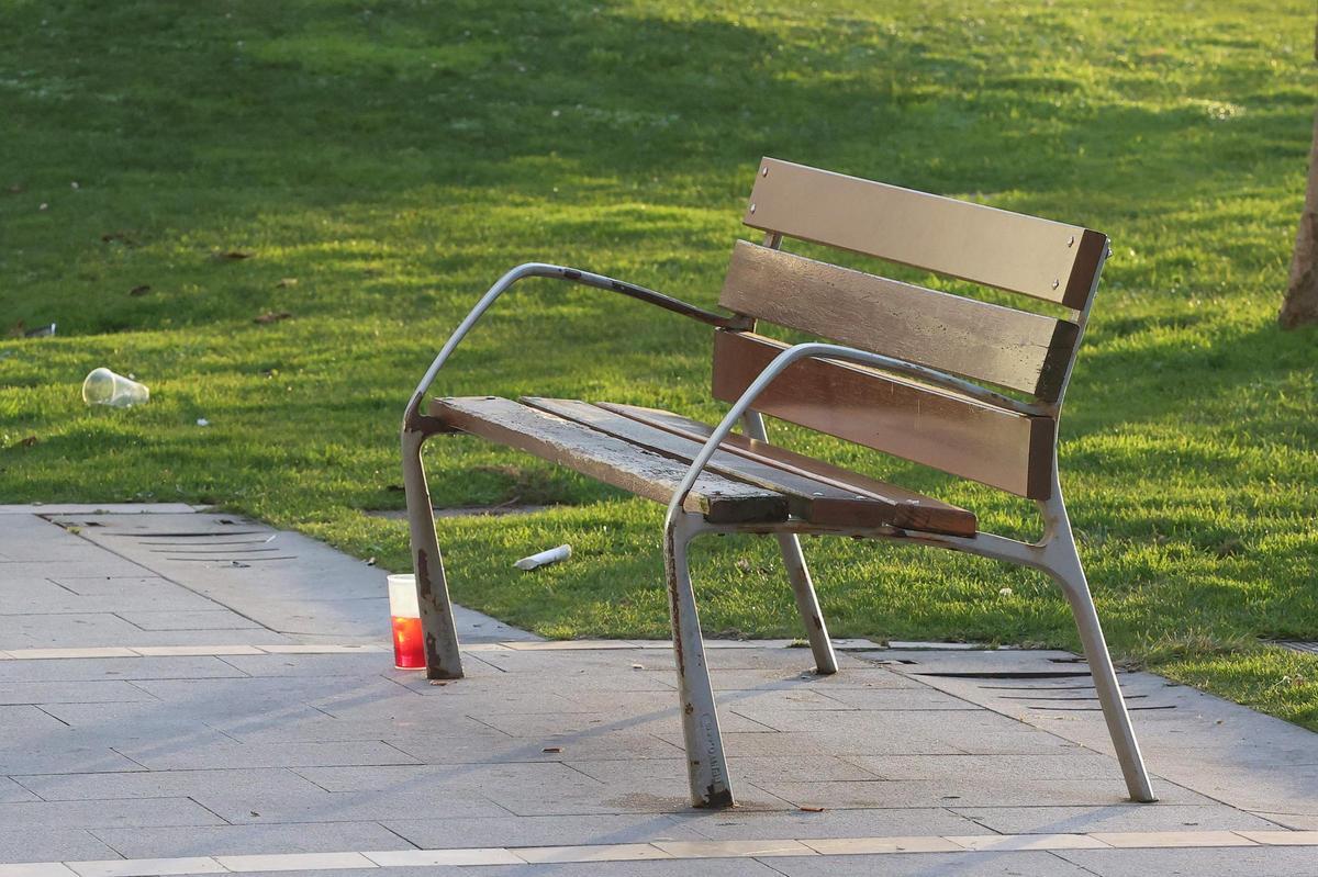 Año nuevo en A Coruña: 2026 comienza con colas para los buses y taxis tras las fiestas de Nochevieja