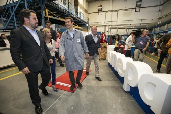 15.04.19. Las Palmas de Gran Canaria. El líder del PP y candidato a presidente del Gobierno, Pablo Casado, visita el centro de formación técnico-profesional del metal de Las Palmas de Gran Canaria, Femepa, acompañado por los dirigentes del partido en Canarias, Asier Antona y Australia Navarro. Foto Quique Curbelo  | 15/04/2019 | Fotógrafo: Quique Curbelo