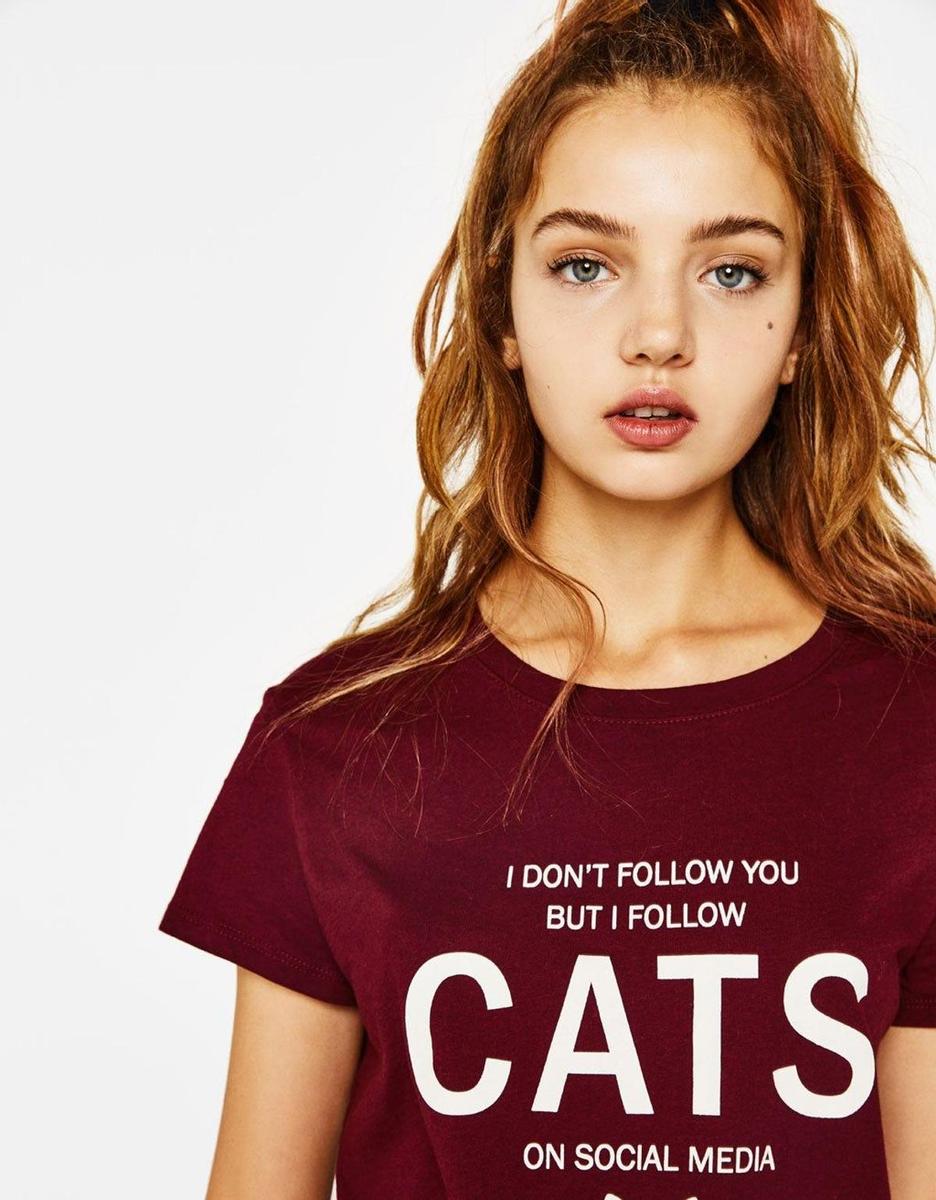 Camiseta para las 'cat lovers' de Bershka