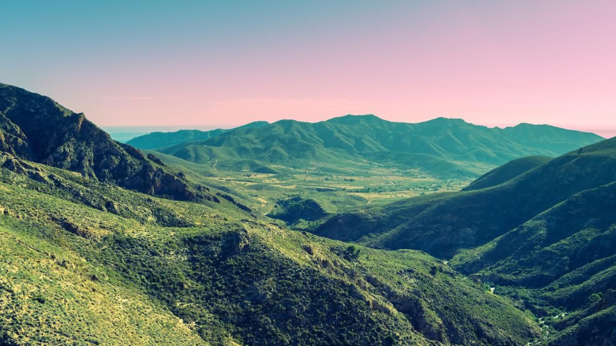 Murcia es mucho más de lo que imaginamos: también son extensos y preciosos valles y campos.
