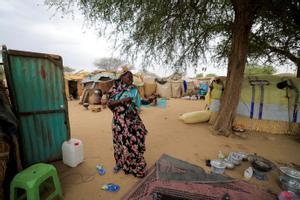 Unos 20.000 civiles huyen de Sudán al Chad, según la ONU