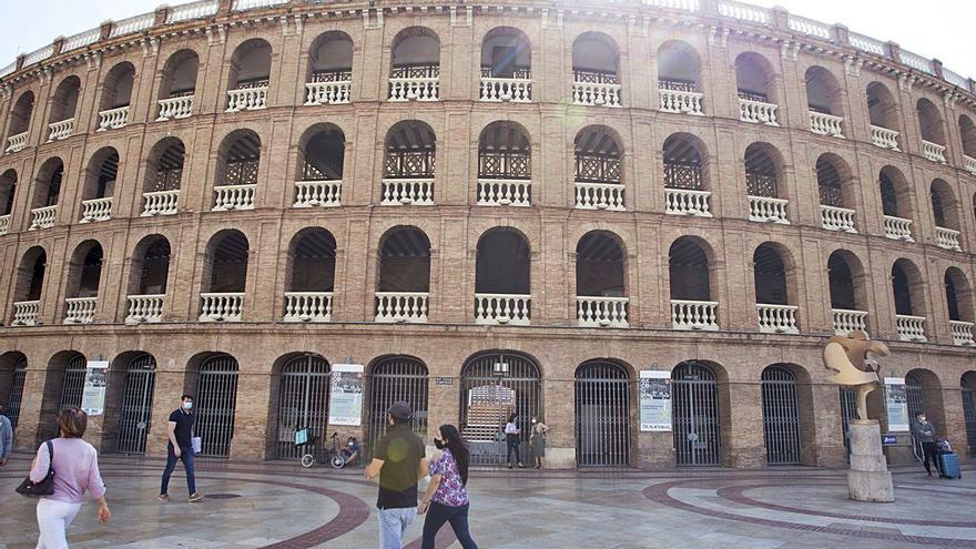 Fachada de la Plaza de Toros de València. | F.BUSTAMANTE
