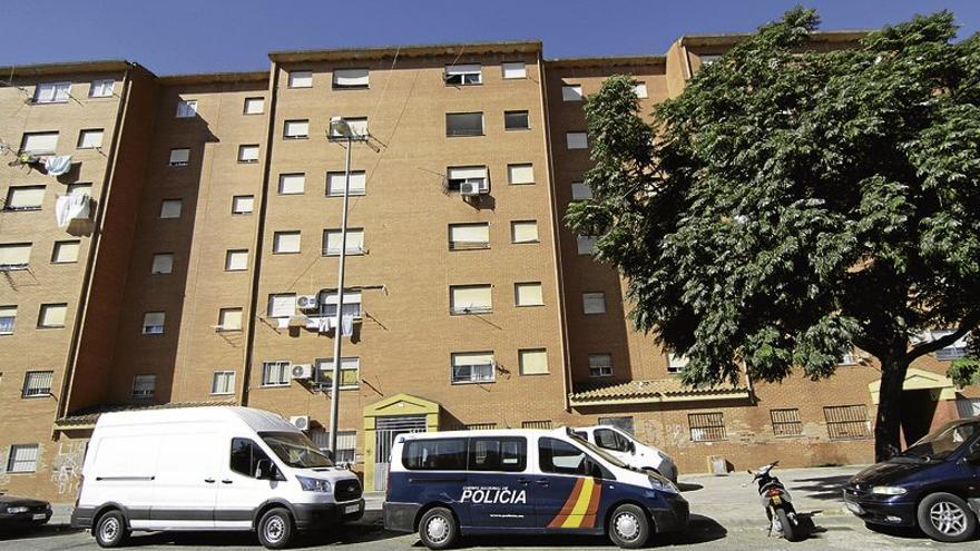 Encuentran droga en una vivienda que iba a ser desahuciada en Aldea Moret