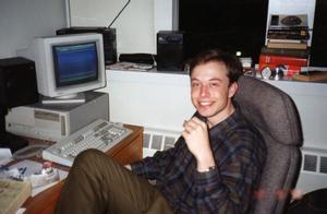 Una imagen de Elon Musk extraída de la biografía de Walter Isaacson. 