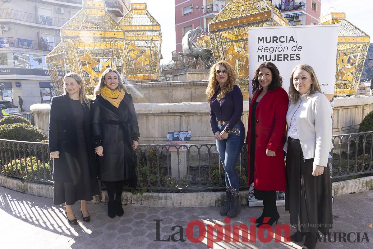Cehegín rinde homenaje a las mujeres cosedoras de alpargatas