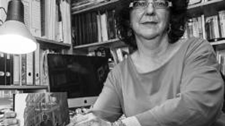 Pilar Galán ESCRITORA : &quot;Nuestra lengua nos define, estamos hechos de palabras&quot;