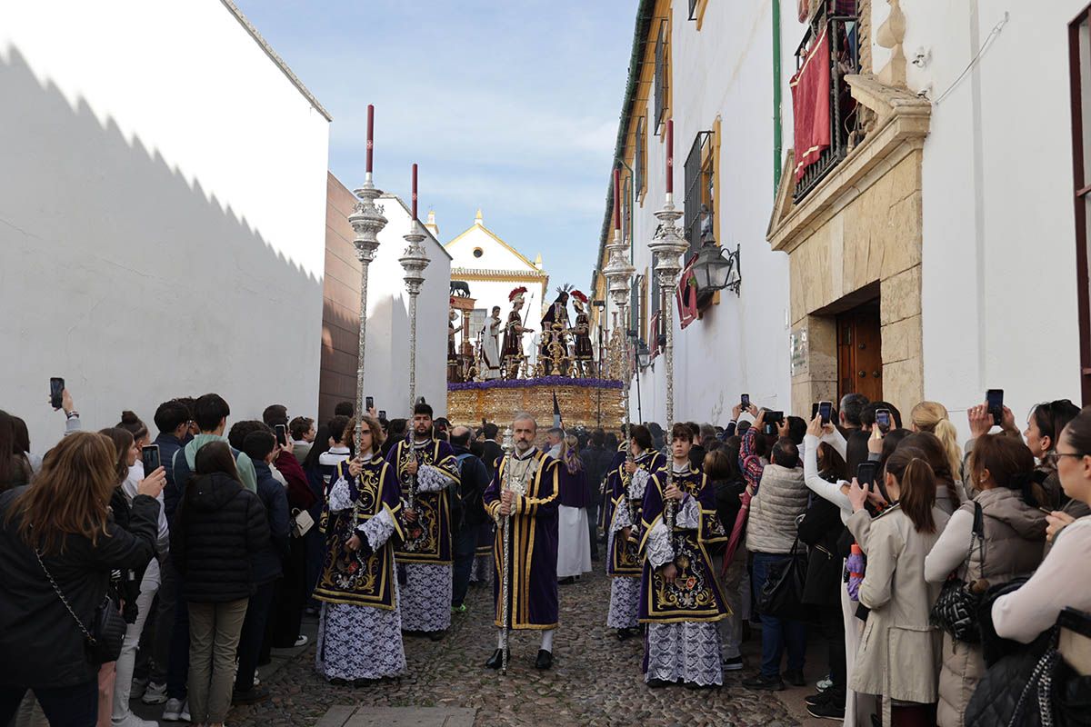 La estación de penitencia de la Sangre, en imágenes