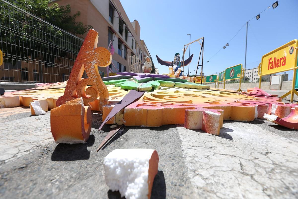 Daños de la lluvia en la pintura de La Ceràmica y destrozos en La Marina y Sant Agustí