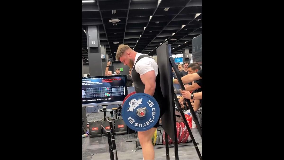 Elias Engquist bate el récord del mundo de Curl Estricto