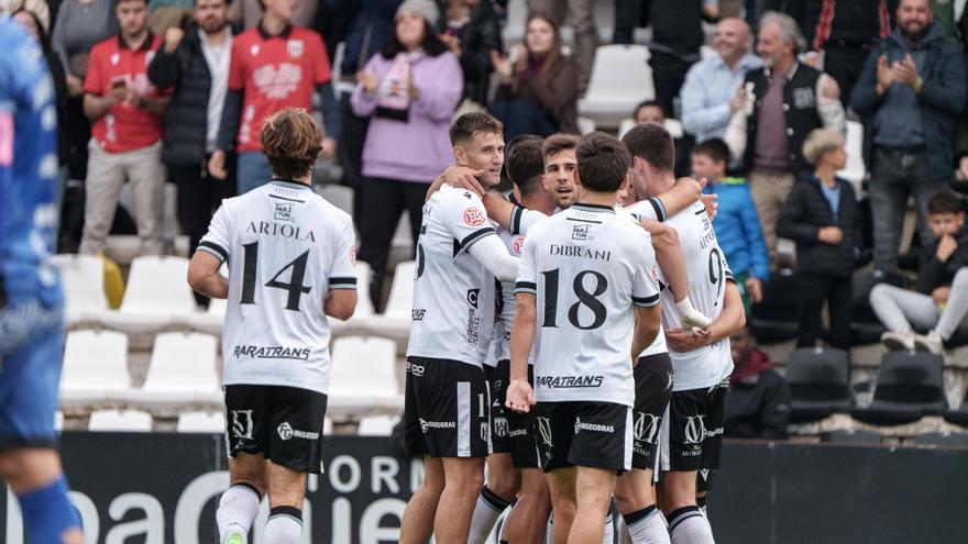 FOTOGALERÍA | Las mejores imágenes del partido Mérida-Orense