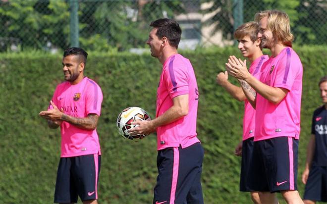 Luis Enrique prepara los últimos detalles antes del partido contra el Elche