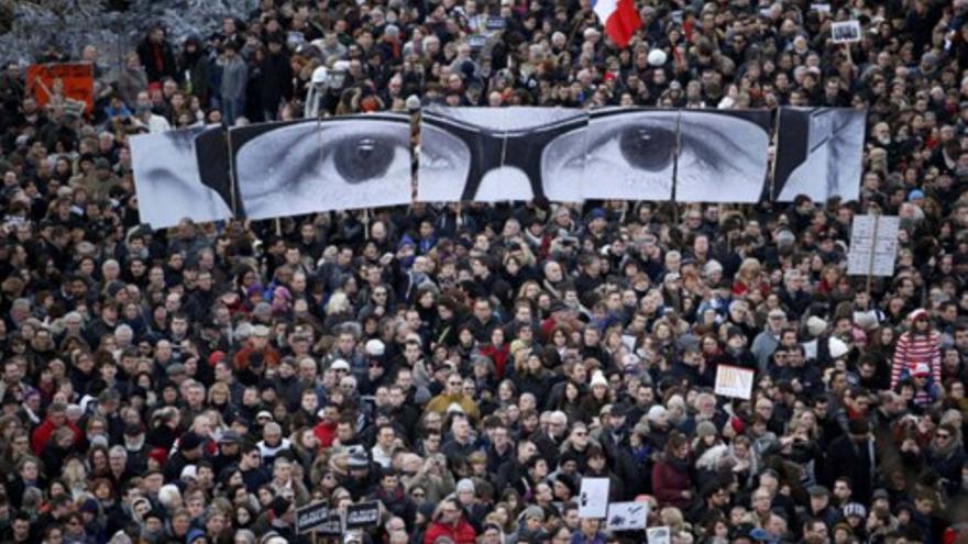 Masiva marcha contra el terrorismo en París